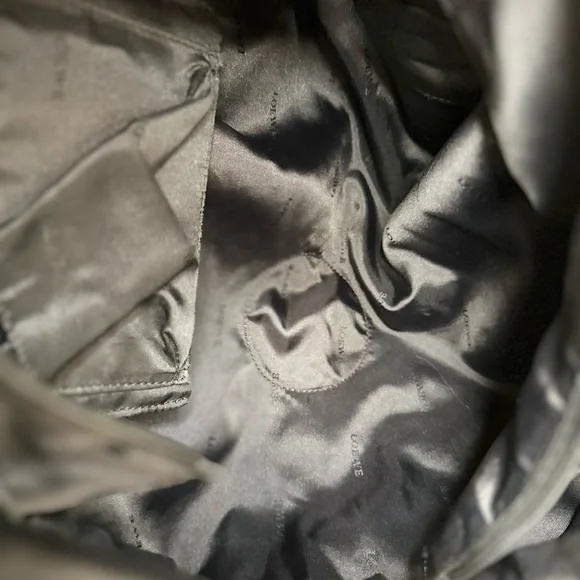 Loewe Nappa Aire Shoulder Bag - Picture 7 of 14